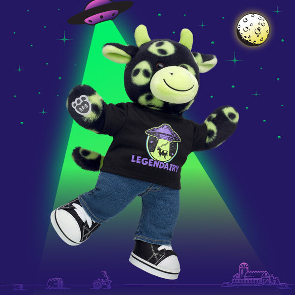 Alien Cow Stuffed Animal Gift Set - Image 2