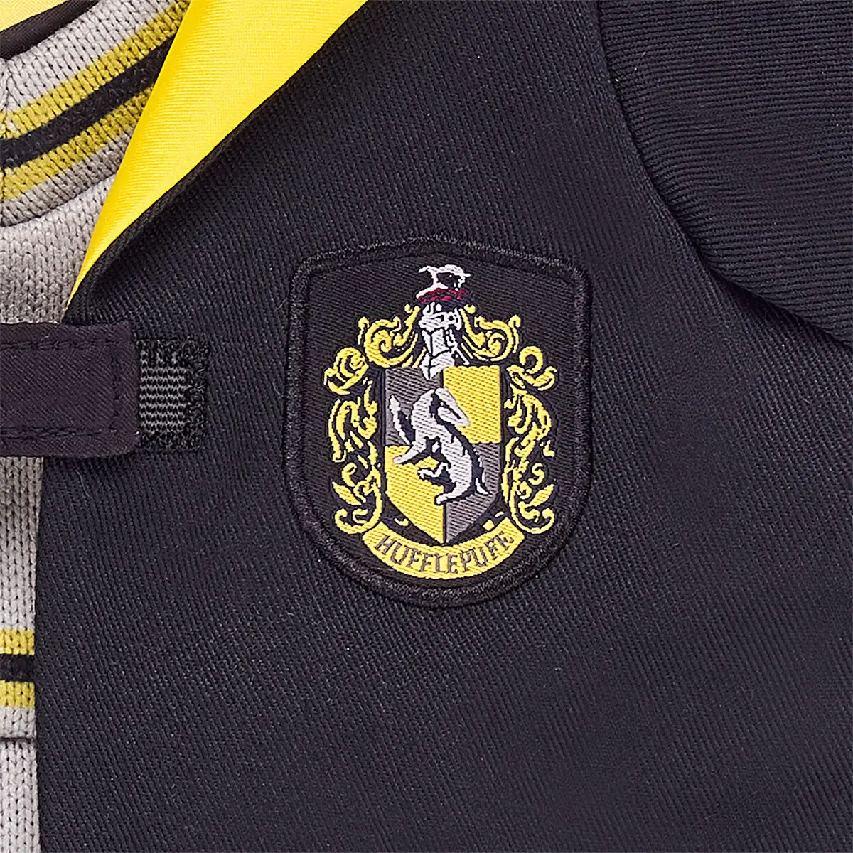 Harry Potter Hufflepuff House Robe - Image 3